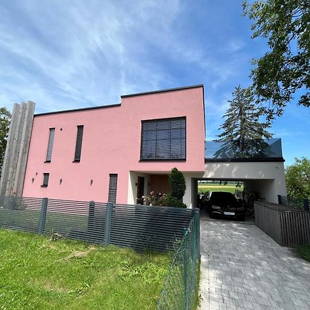 Villa Rose Close To Vienna & Airport Maria Ellend Exteriör bild
