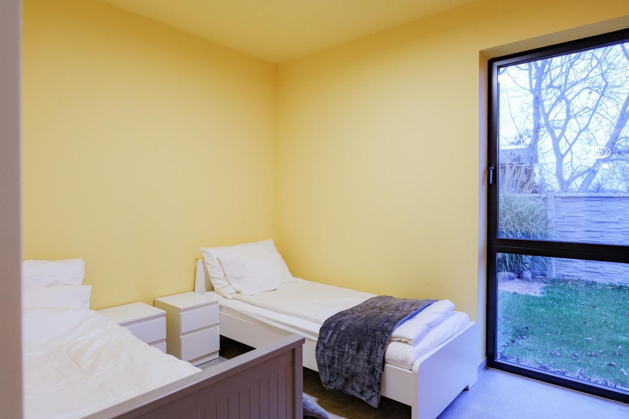 Villa Rose Close To Vienna & Airport Maria Ellend Exteriör bild